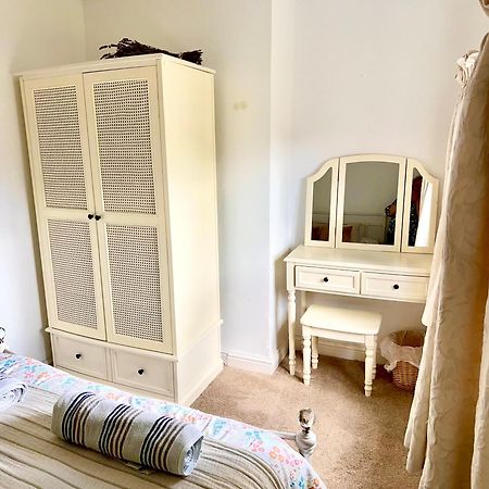 Holly Cottage Cosy Home In Sherwood Forest Edwinstowe Ngoại thất bức ảnh